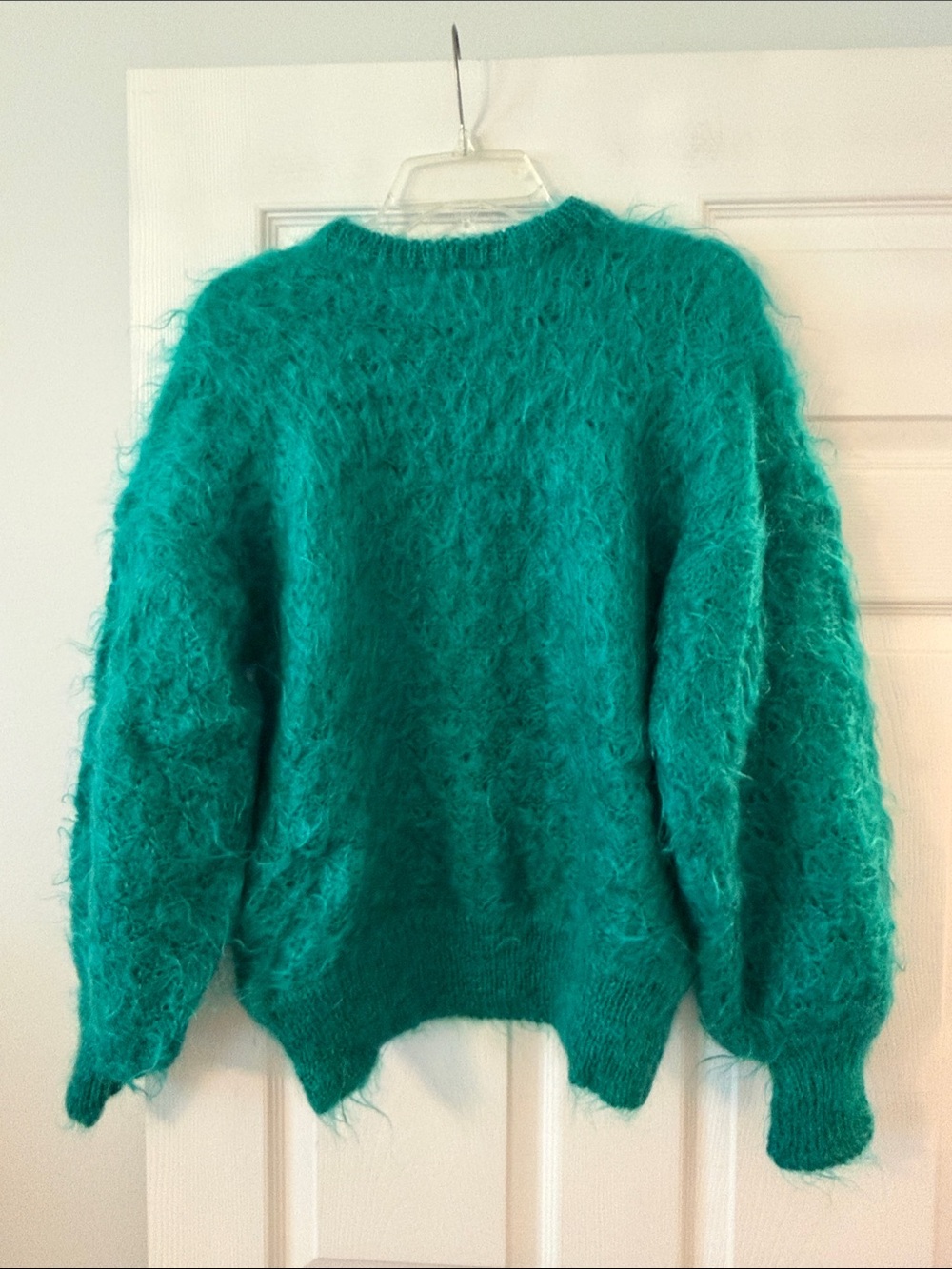 TOM O’SHANTER MOHAIR Teal Fuzzy Crewneck Sweater - Women's Cozy Knit size 38 - Picture 4 of 8